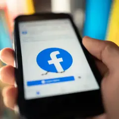 Usuń Facebooka: Poradnik krok po kroku. Co z danymi i Messengerem?