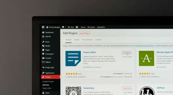 WordPress: Stwórz stronę bez kodowania! Przewodnik po CMS.