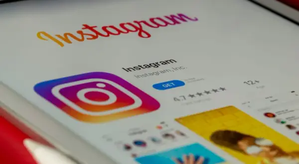Instagram: Konto profesjonalne na osobiste? Uważaj na statystyki!
